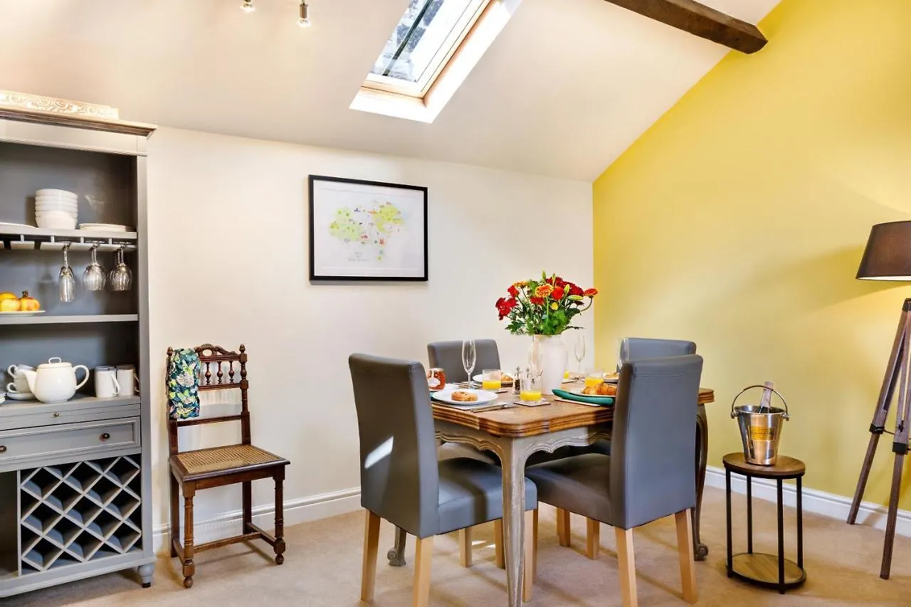 The Old Sweet Factory Apartment Harrogate
